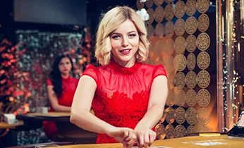 Biểu đồ minh họa cách Code EV99 thu thập và sử dụng dữ liệu cá nhân của người dùng